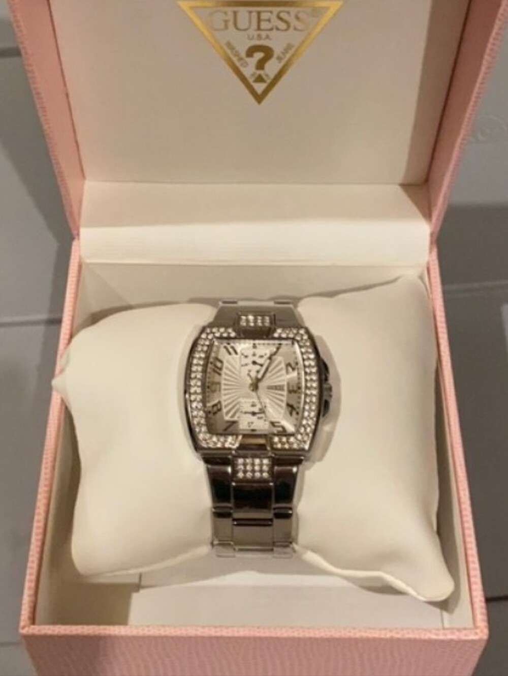 Guess U12556L1 Women's Silver & Gold Watch Like New
